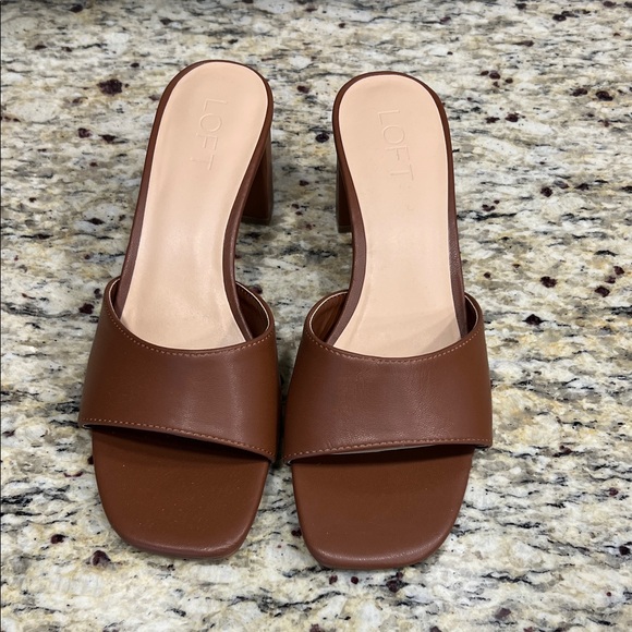 LOFT Shoes - LOFT Women's Tan Block Heel Sandals